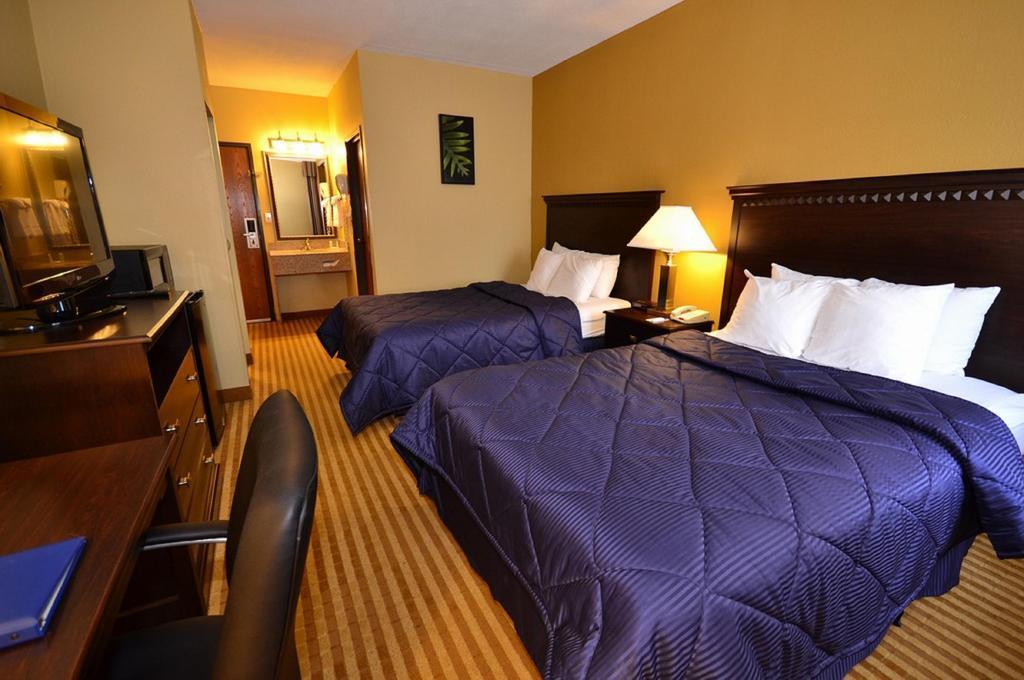 Quality Inn Merriam Kansas City Buitenkant foto