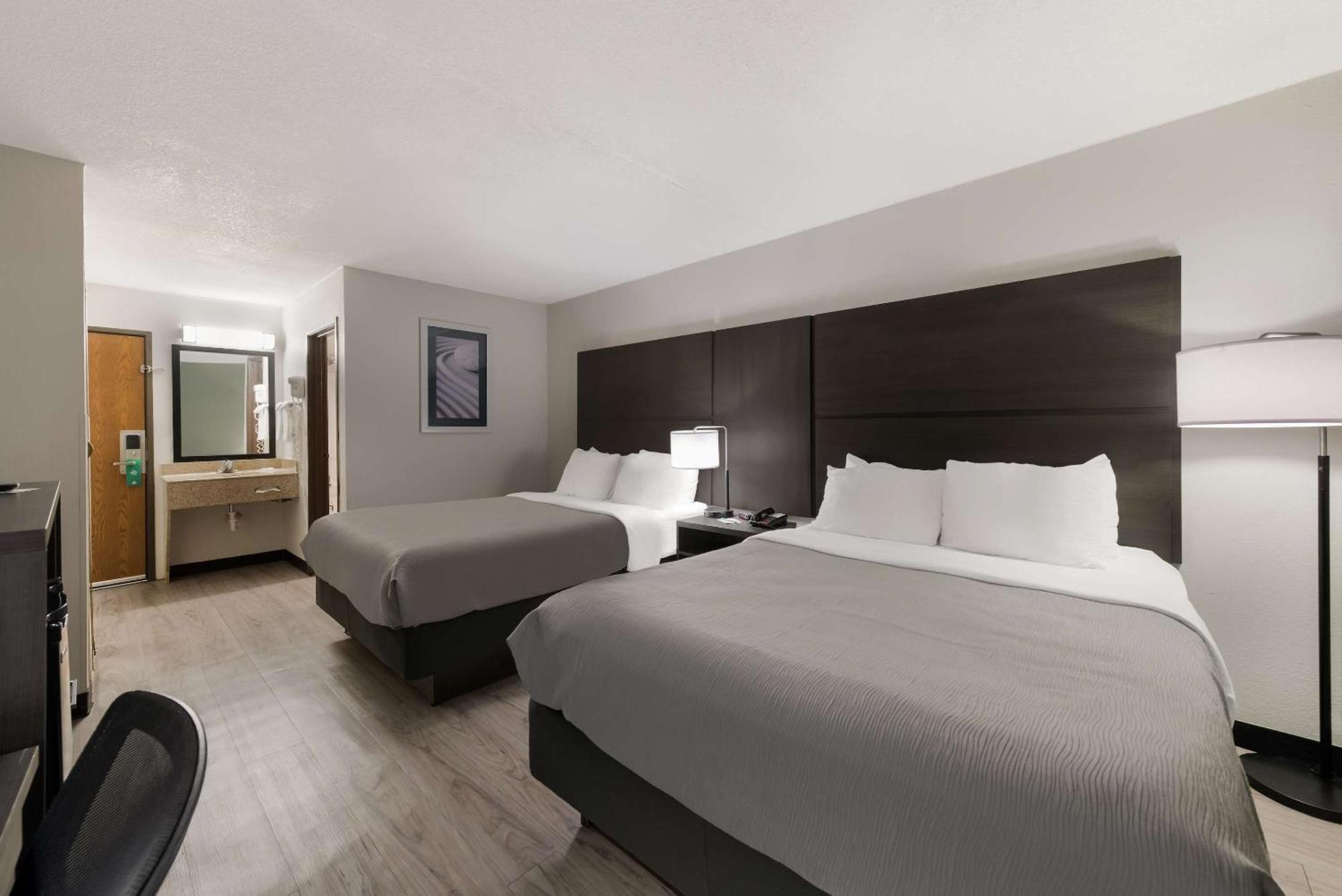 Quality Inn Merriam Kansas City Buitenkant foto